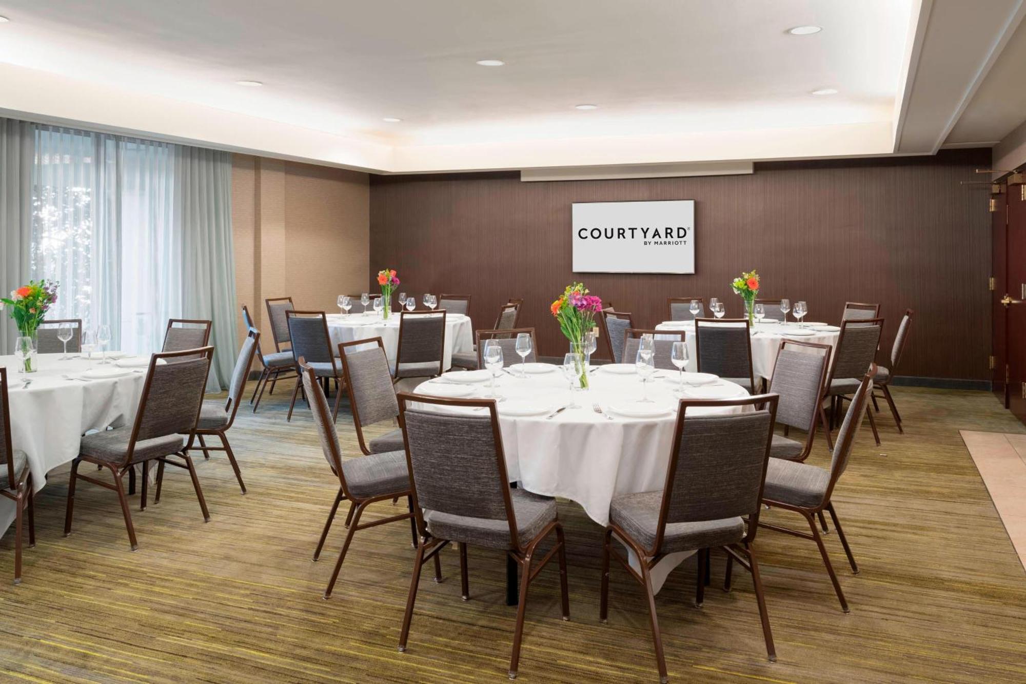 Courtyard By Marriott Принстон Екстер'єр фото