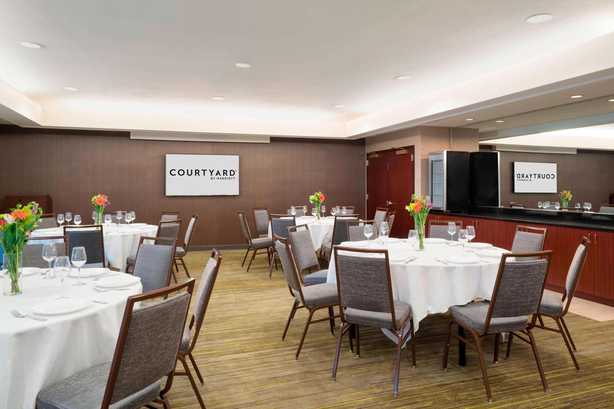 Courtyard By Marriott Принстон Екстер'єр фото