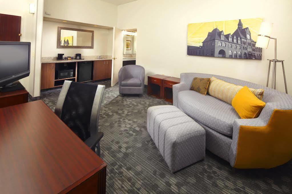 Courtyard By Marriott Принстон Екстер'єр фото